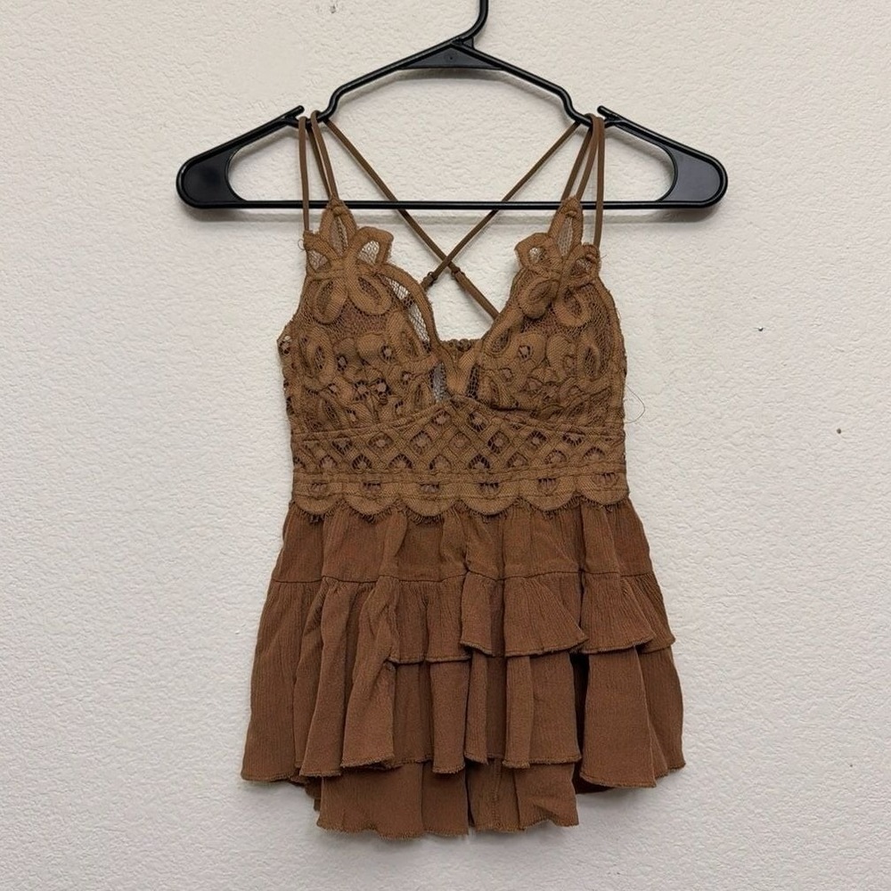 Zenana Floral Lace Bralette Camel Brown Strappy Back Boho Crop Top Medium